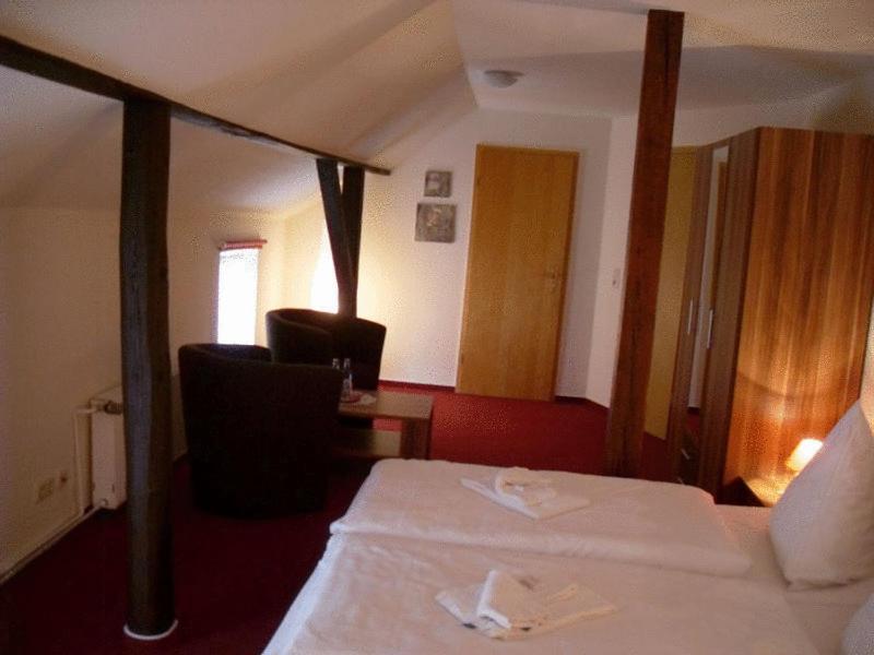 Zum Schwedenkonig Hotel Gadebusch ภายนอก รูปภาพ