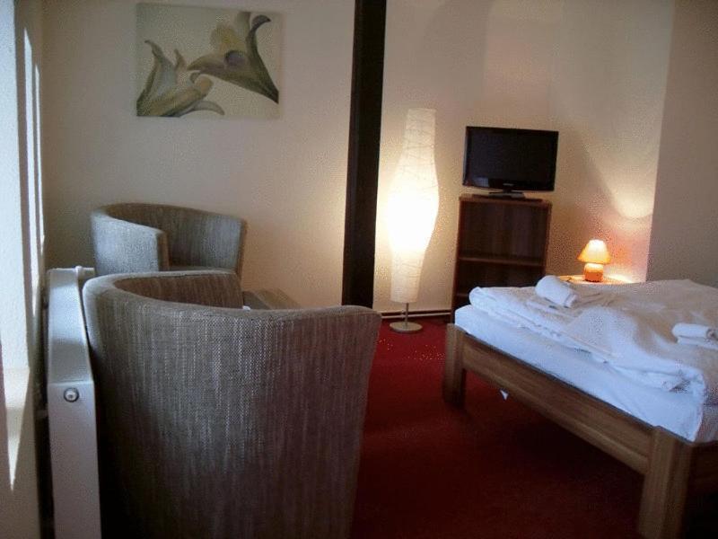 Zum Schwedenkonig Hotel Gadebusch ภายนอก รูปภาพ